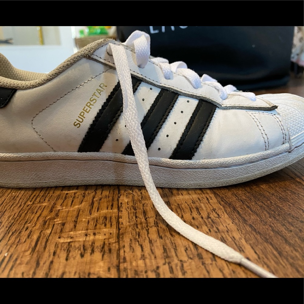 ⭐️adidas superstars⭐️